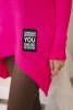 Różowy neon damski sweter z golfem 