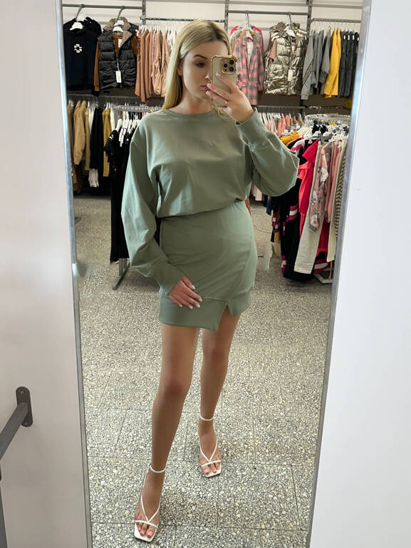 Khaki dresowa sukienka mini By o la la