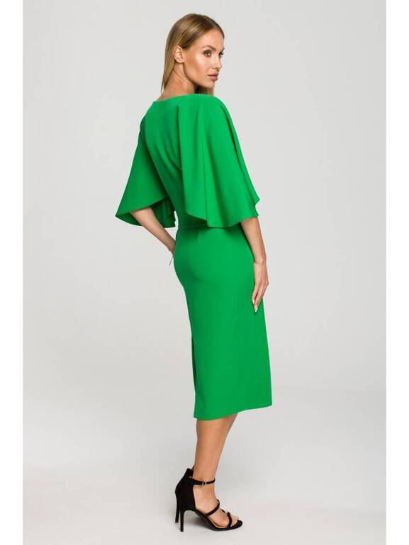 Zielona ołówkowa sukienka z szerokimi rękawami 