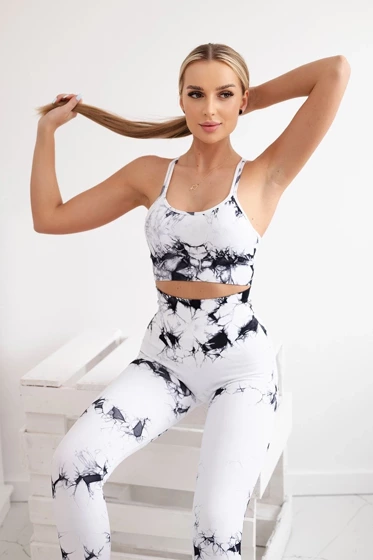 Biały komplet fitness top + legginsy push