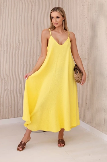 Żółta sukienka muślinowa na ramiączkach 